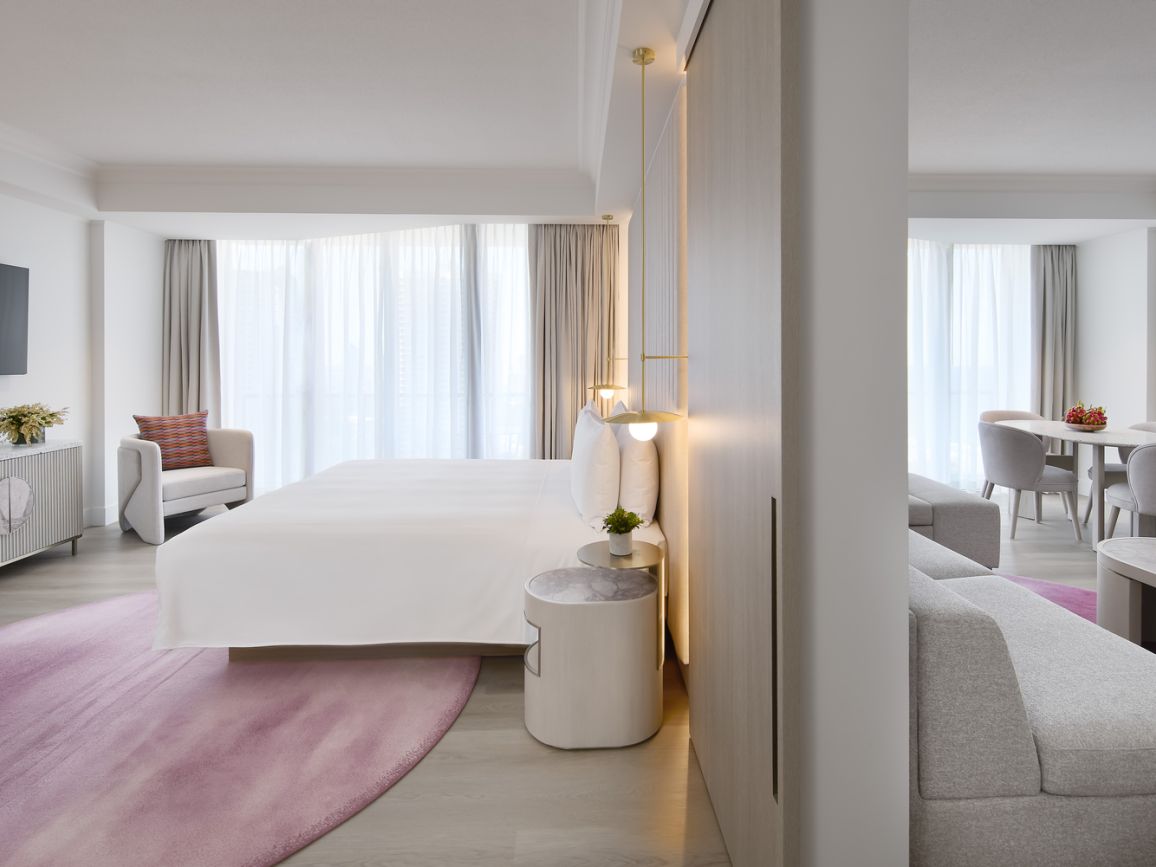 Primary Bedroom, Lagoon View